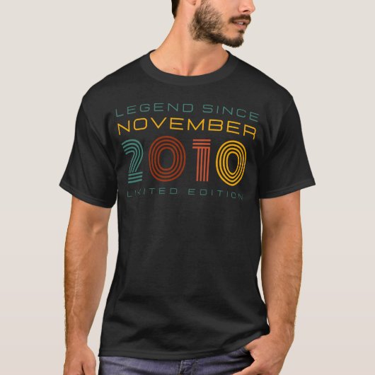 伝説2010年11月以来、限定版メンズ Tシャツ (正面)