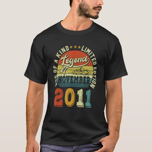 伝説2011年11月11日誕生 Tシャツ (正面)