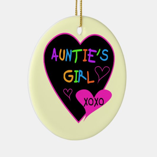 伯母さんの女の子のTシャツ、マグ、帽子、および多く セラミックオーナメント (右)