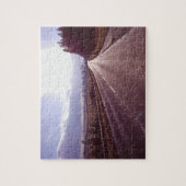 低い冬日曜日の幹線路 ジグソーパズル (縦)