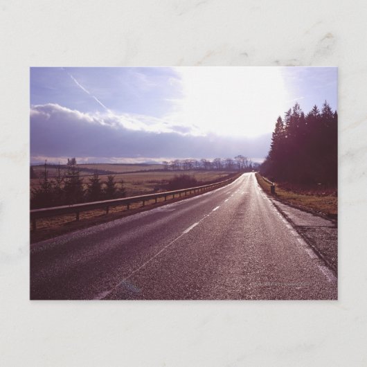 低い冬日曜日の幹線路 ポストカード (正面)