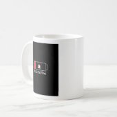 低バッテリが必要なコーヒーマグ – 朝おもしろい引用文 コーヒーマグカップ (正面左)