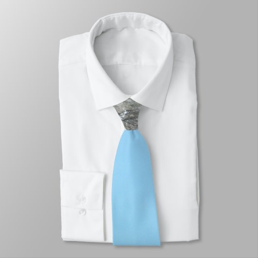 低下の枝角の木びき台 ネクタイ (タイ)