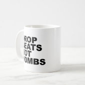 低下はない爆弾4を打ちます コーヒーマグカップ (正面左)