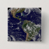 低圧システムを示す全地球。 缶バッジ (正面)