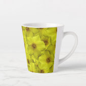 低木状のシニーフォイルのシームレスパターン カフェラテマグ (右)