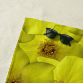 低木状のシニーフォイルのシームレスパターン ビーチタオル (インサイチュ)