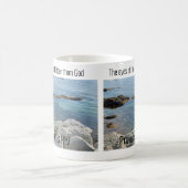 低潮半透明海聖句の写真 コーヒーマグカップ (中央)