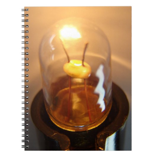 低白熱［赤熱］光を放つ電圧電球 ノートブック (正面)