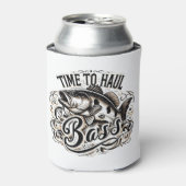 低音おもしろいの到達時間魚釣り 缶クーラー (缶正面)