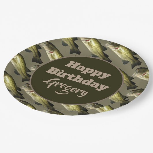 低音魚釣りハッピーバースデーパーソナライズされたパーティー ペーパープレート (アングル)