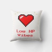 低HPのビベス – ピクセルハートゲーマー装飾用クッション クッション (裏面)