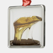 体のワックス メタルオーナメント (左)