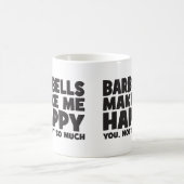 "体建物"ユーモア – Barbells Make Me Happy コーヒーマグカップ (中央)