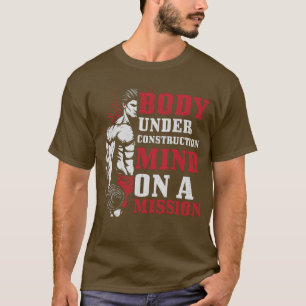 体建築中の任務に就いている Tシャツ
