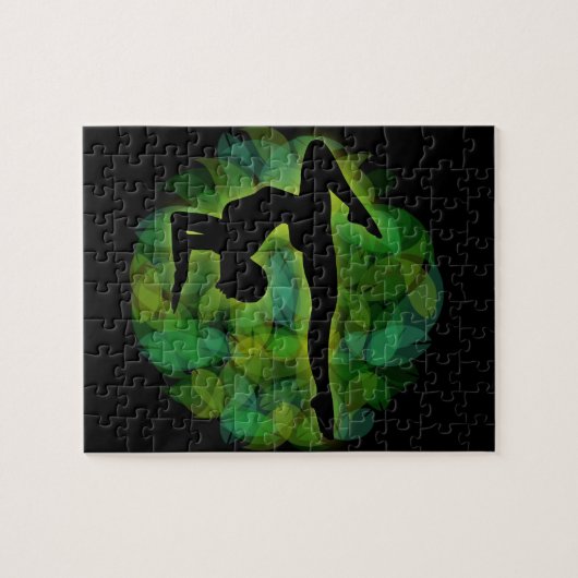 体操かヨガをしている人のシルエット ジグソーパズル (横)