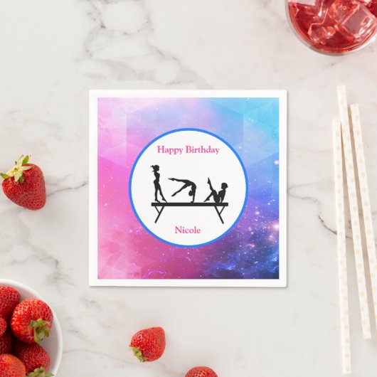 体操ガールズ誕生日ピンク&ブルーナプキンス スタンダードカクテルナプキン (インサイチュ)