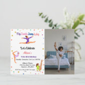 体操ジャンプCartwheels女の子の誕生日パーティー 招待状 (スタンド正面)