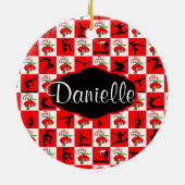 体操パーソナライズされたクリスマスキャンディーケーンオーナメント セラミックオーナメント (裏面)