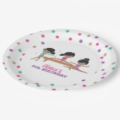 体操ピンクパープルターコイズガール誕生日パップ ペーパープレート (アングル)