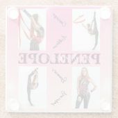 体操ピンク4フォト勇気付けられる ガラスコースター (裏面)