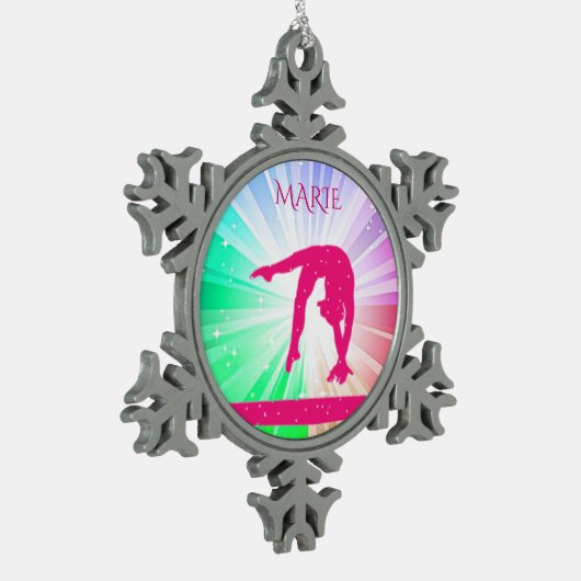 体操ピータースノーフレークの木のオーナメント。 スノーフレークピューターオーナメント (左)