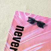 体操レインボー「それでも彼女は固守した」 ビーチタオル (インサイチュ)