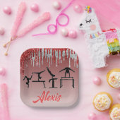 体操レッドとシルバーのグリッタードリップグラデーション ペーパープレート (パーティー)