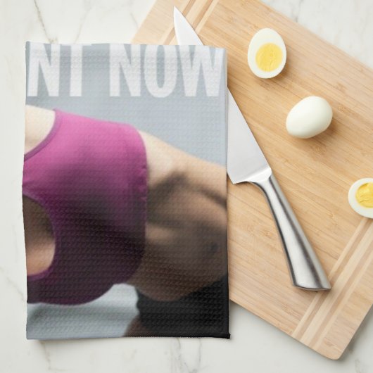 体育のモチベーション与えアップしない – 女性のトレーニング キッチンタオル (四つ折り)