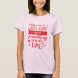 何かをするライフ引用文ハンドレタリングTシャツ Tシャツ<br><div class="desc">そして感動的人生についての美しい引用文。君が初めて何かをした時はいつだった。人生はあなたの夢を追いかけ、新しいものを試すことだ。この可愛くて甘い手のレタリング書道Tシャツを家族や友人への贈り物として。ヴィンテージと素朴なスタイルフォントデザイン。ダイヤモンド、星、紙飛行機。</div>