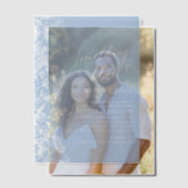 何かブルーホワイトワイルドフラワーブライダルシャワー ベラム紙招待状 (オフセット (カップル))