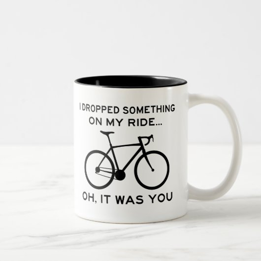 何か乗って落としたお前のサイクリング ツートーンマグカップ (右)