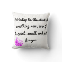 何か新しいものを開始 – 感動的装飾用クッション