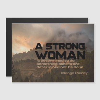 何か磁気カードを作ろうと決心している マグネット招待状