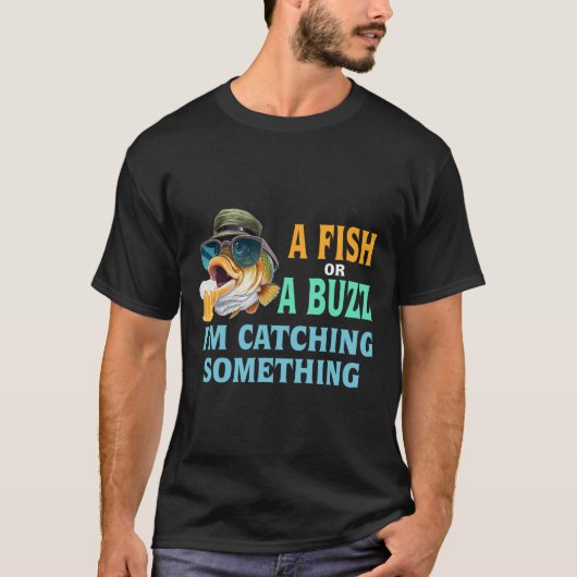 何か釣る魚や魚釣り Tシャツ (正面)