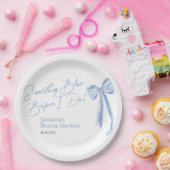 何か青いものが私の青い弓の結婚前のお祝いの前に ペーパープレート (パーティー)