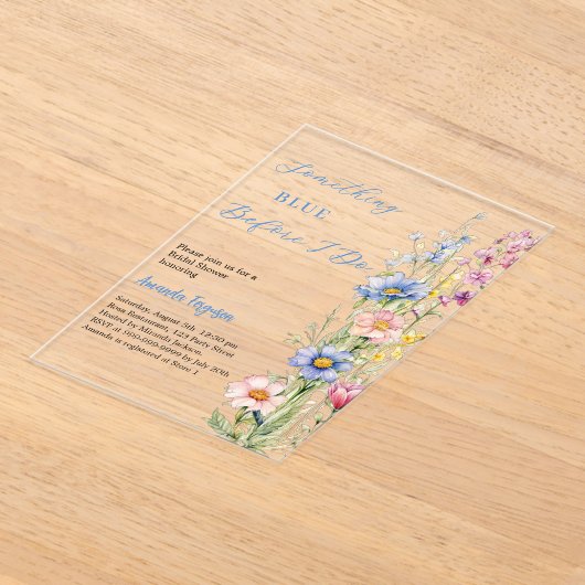 何か青いフローラピンク澄んブライダルシャワー アクリル招待状 (レイダウン)