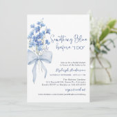 何か青いブライダルシャワー| ほこりっぽい青いリボン 招待状 (スタンド正面)