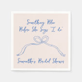 何か青いリボン手描きのウェディングシャワー スタンダードカクテルナプキン (正面)