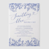 何か青い前にフローラブライダルシャワー ベラム紙招待状 (正面)