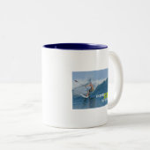 何かSUPのために立ち上がらなくちゃ ツートーンマグカップ (正面右)