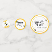 何が起こるか赤ちゃんシャワー性別リビールテーブル コンフェッティ (正面)