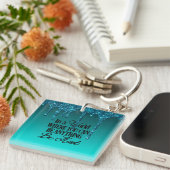 何でもできる世界で…親切である キーホルダー (正面右)