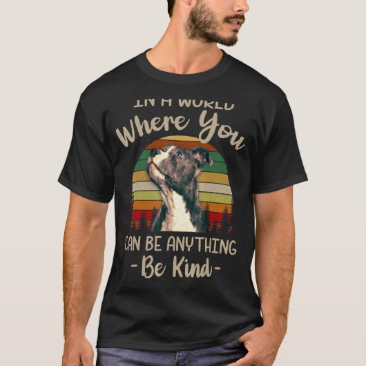 何でも優しいピッツブになれる世界で Tシャツ (正面)