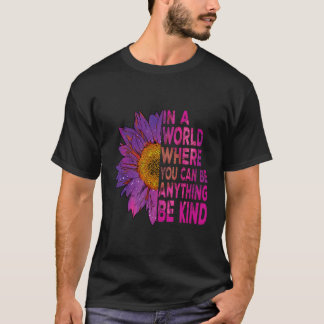 何でも優しい世界で Tシャツ