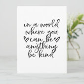 何でも優しい世界になれる引用文 招待状 (スタンド正面)