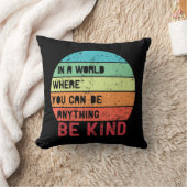 何でも優しい団結できる世界で クッション (ブランケット)