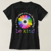 何でも優しくできる世界で Tシャツ (デザイン正面)