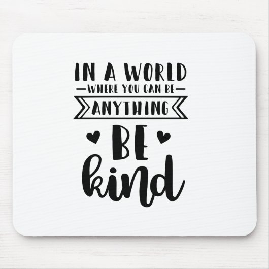 何でも親切にできる世界で マウスパッド (正面)