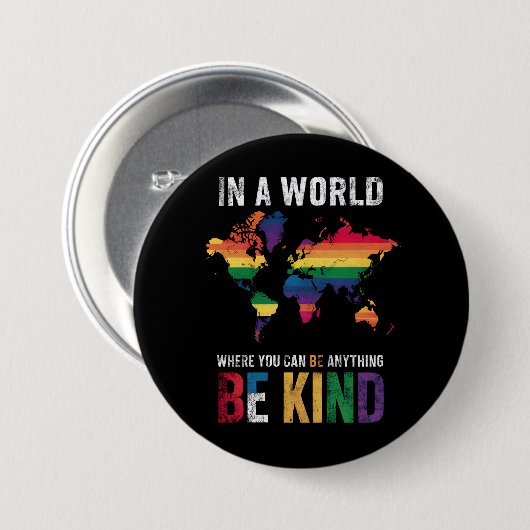 何でも親切にできる世界で 缶バッジ (正面&裏面)